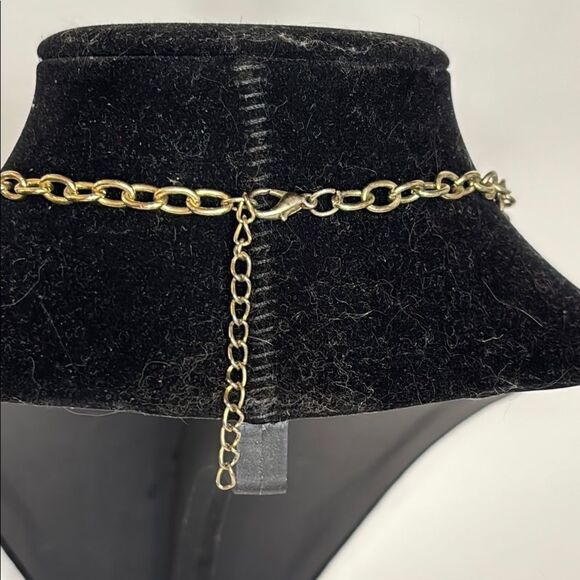 Gold Tone Multi-Strand Cascading Chain Fashion Necklace 20” with 2” extender - Picture 4 of 4